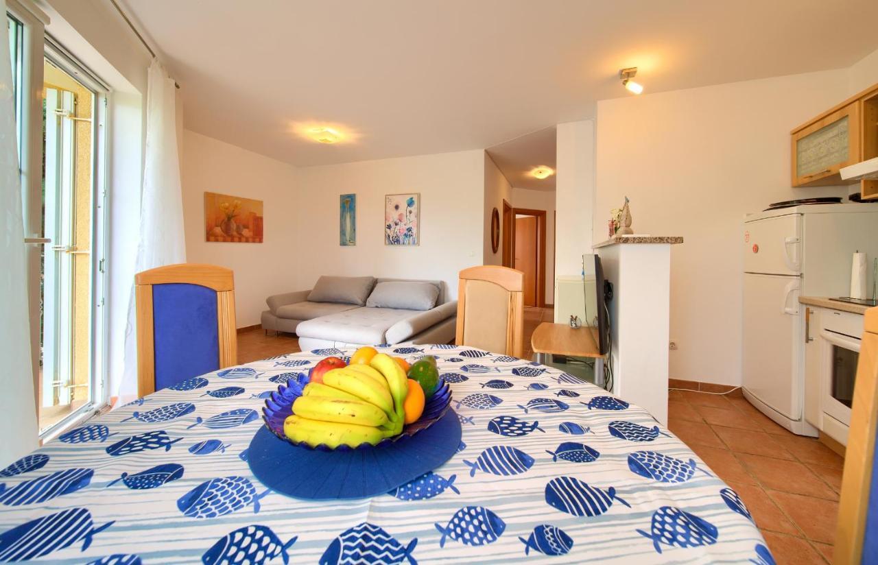 Apartment Camellia Vantacici Zewnętrze zdjęcie