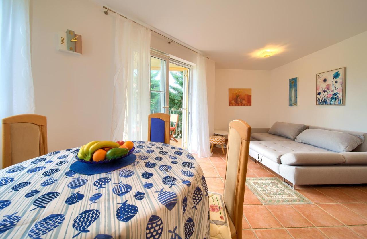 Apartment Camellia Vantacici Zewnętrze zdjęcie
