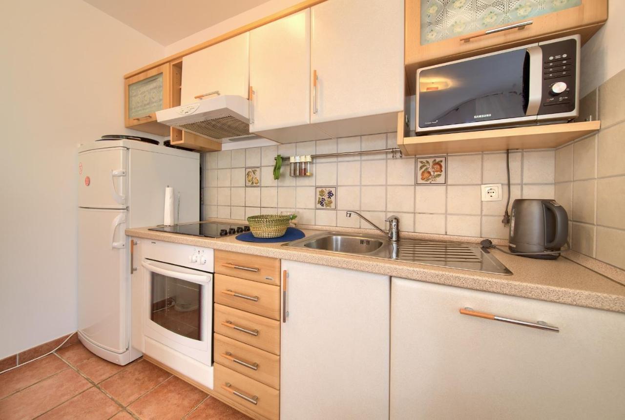 Apartment Camellia Vantacici Zewnętrze zdjęcie